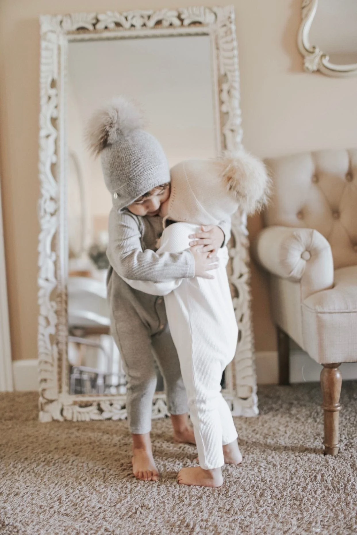 Cashmere Aviator Pom Hat - Image 18