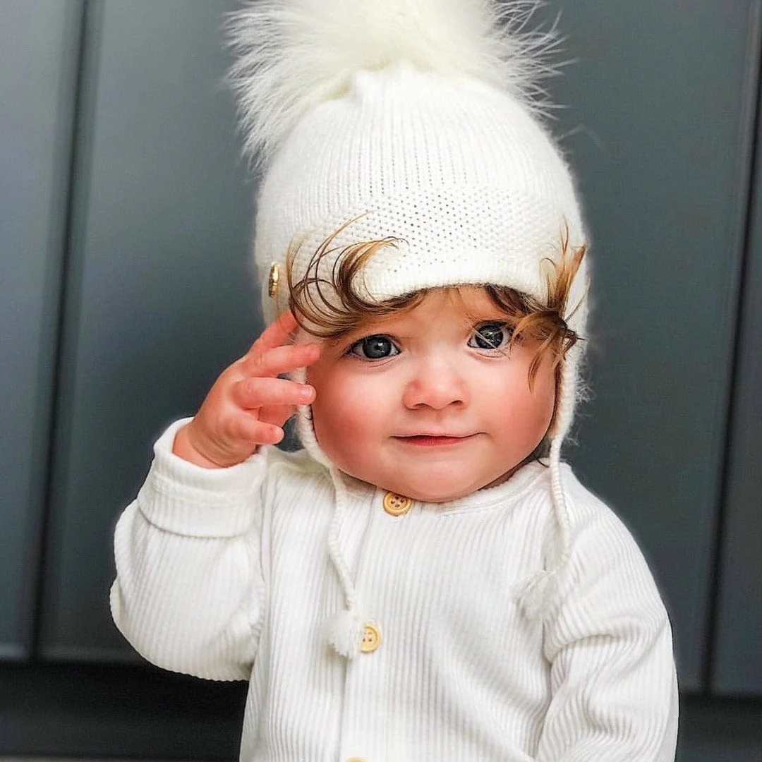 Cashmere Aviator Pom Hat - Image 4